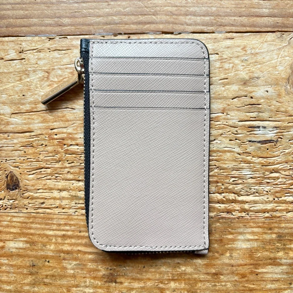 Kate Spade Madison top zip card holder